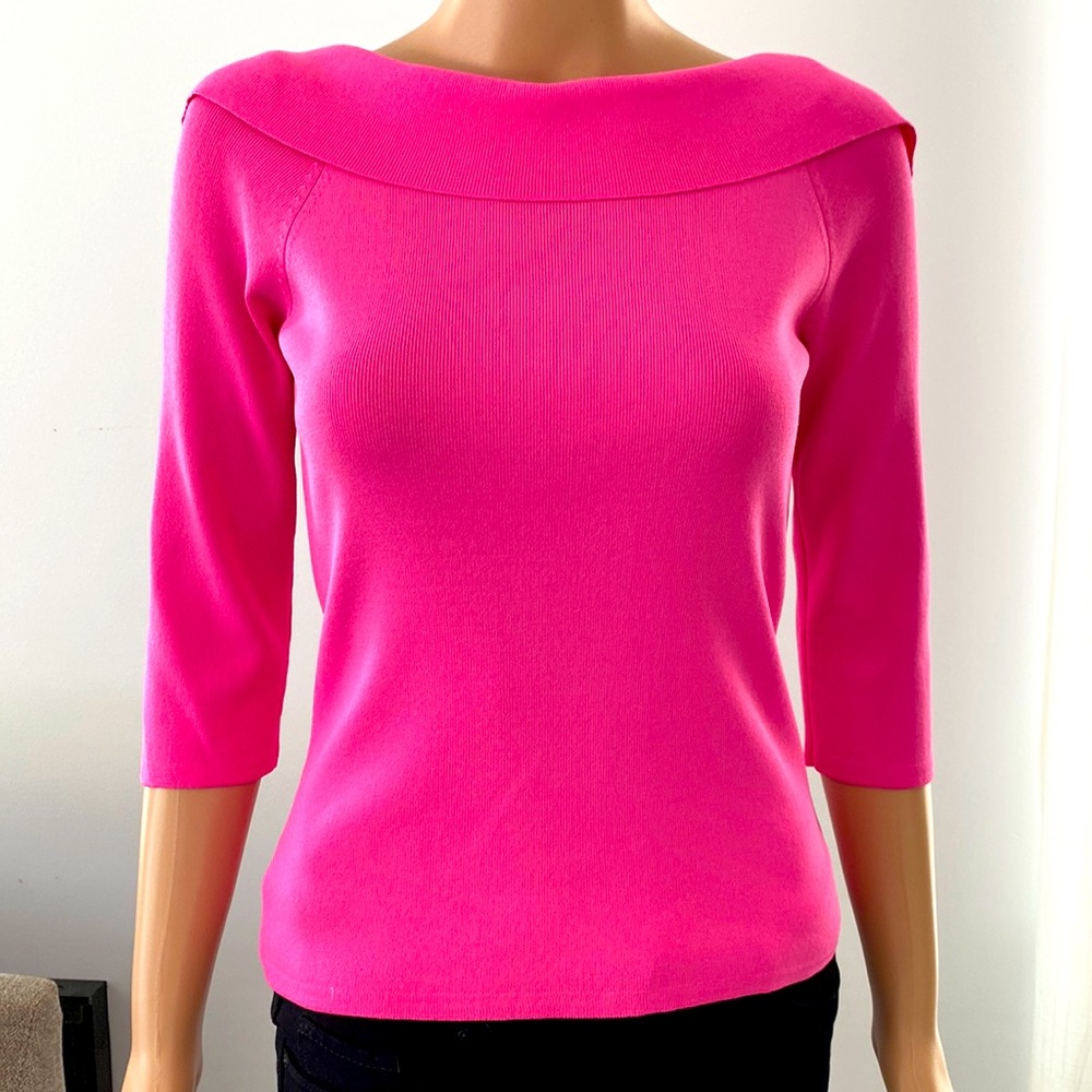 Joseph A. Women's Bright Pink Knit pullover top, Small
